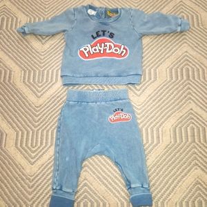 Cotton On Boys Blue Play doh matching set. Size 3-6mo